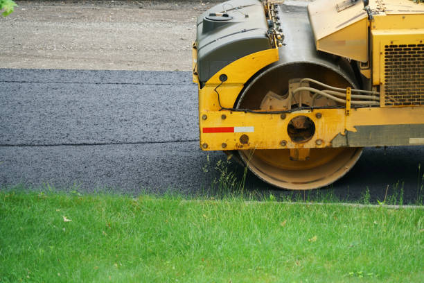 Best Driveway Pavers Contractor  in Lake Lakengren, OH
